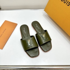 Louis Vuitton Slippers